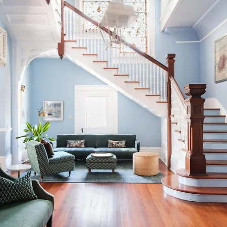 The Sully Mansion