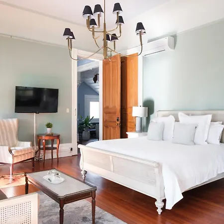 Bed & Breakfast The Sully Mansion New Orleans