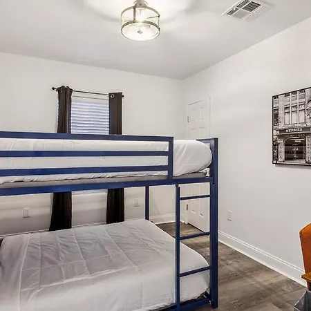 Luxury Nola 6 Bedroom Oasis * New Orleans