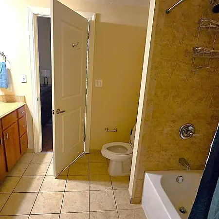 Apartment Legacy Steps From The French Quarter Superdome Casino Bourbon St With Gym & Pool