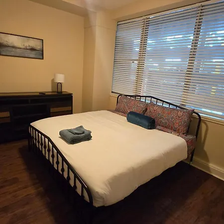 Legacy Steps From The French Quarter Superdome Casino Bourbon St With Gym & Pool Apartment New Orleans