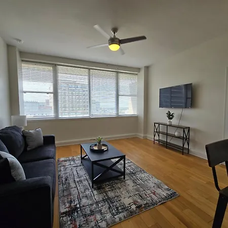 Legacy Steps From The French Quarter Superdome Casino Bourbon St With Gym & Pool Apartment New Orleans