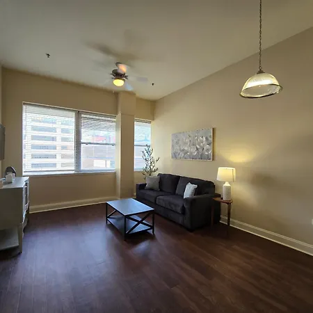 Legacy Steps From The French Quarter Superdome Casino Bourbon St With Gym & Pool
