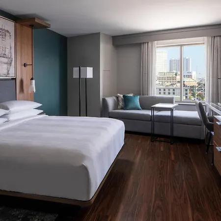 Marriott Warehouse Arts District 4*