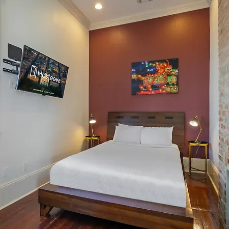 Apartment Charming 2br On Carondelet By Hosteeva *