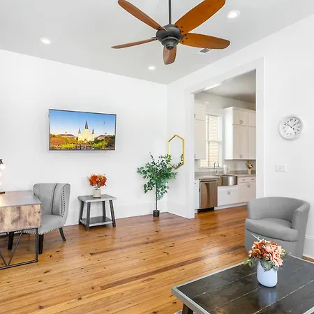 Fabulous With Views Apartment New Orleans