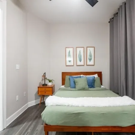 Bywater Aparthotel 3*