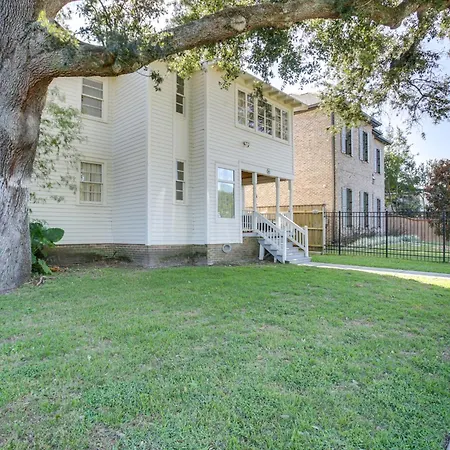Holiday home 5 Mi To Caesars Superdome And Bright Home! *