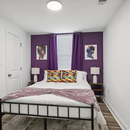 Chic 5br Oasis In Nola's Heart
