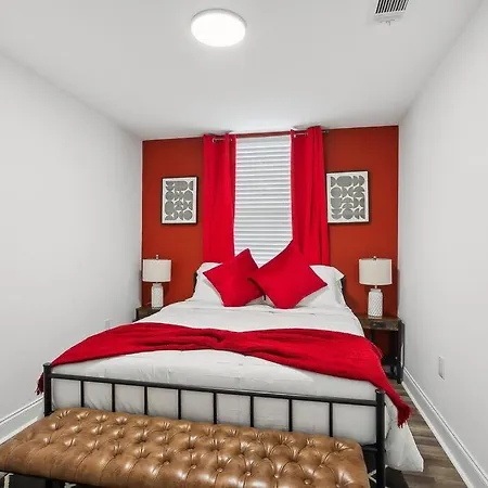 Chic 5br Oasis In Nola's Heart Apartment *