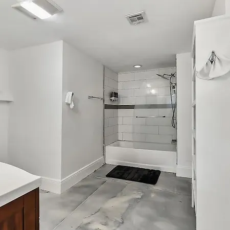 Apartment Nola Vibes