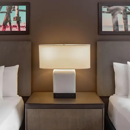 Hyatt House Downtown Hotel 3*