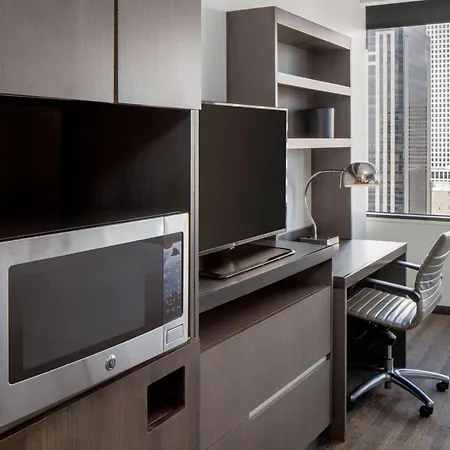 Hotel Hyatt House Downtown New Orleans