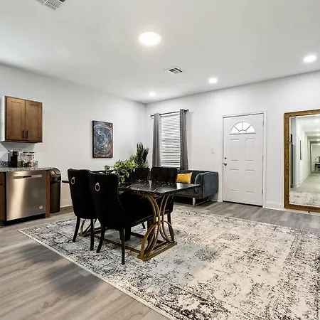Elegant 5br Getaway In Nola New Orleans