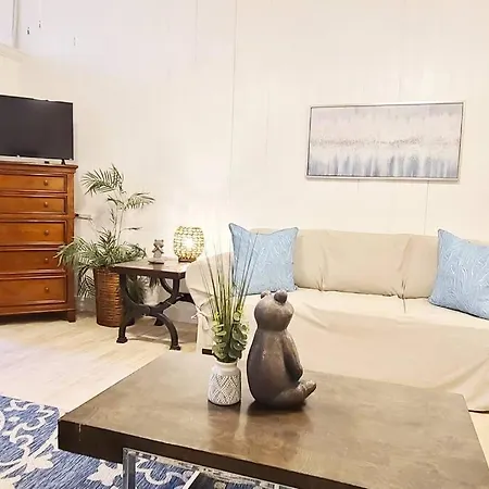Loft - 2 Minute Walk To French Quarter - 2d