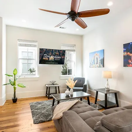 Apartment Private 3br On Carondelet By Hosteeva *