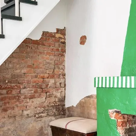 Apartment Chic Near The Lower French Quarter