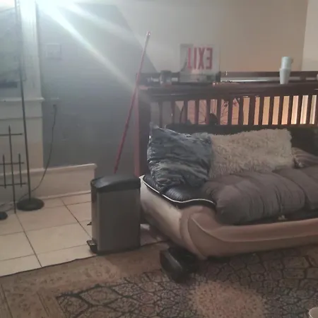 Homestay Cleveland Complex New Orleans