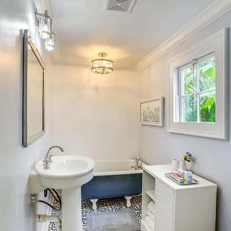 3 Mi To Dtwn Historic With Yard * New Orleans