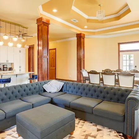 Easy Dtwn Nola Commute! Elegant W/ Yard Holiday home New Orleans