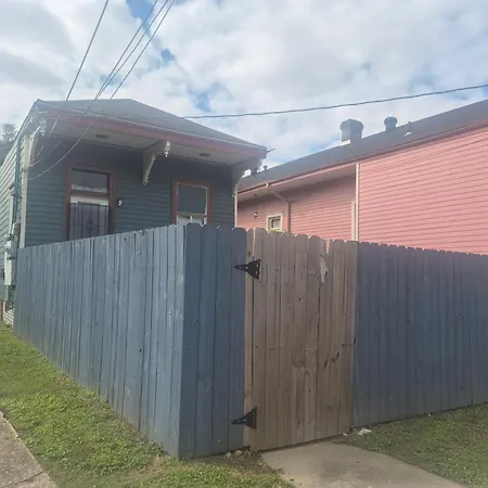 Homestay Cleveland Complex New Orleans