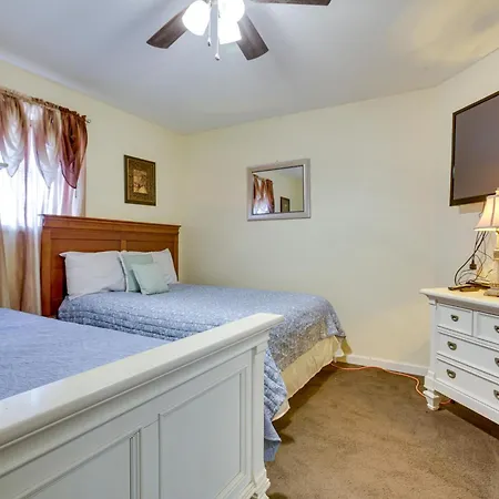 Easy Access To Us-90 & Near Dtwn: *
