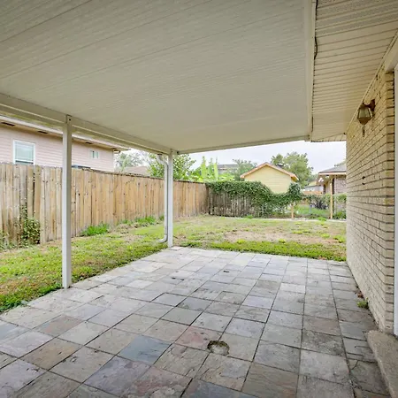 Easy Access To Us-90 & Near Dtwn: