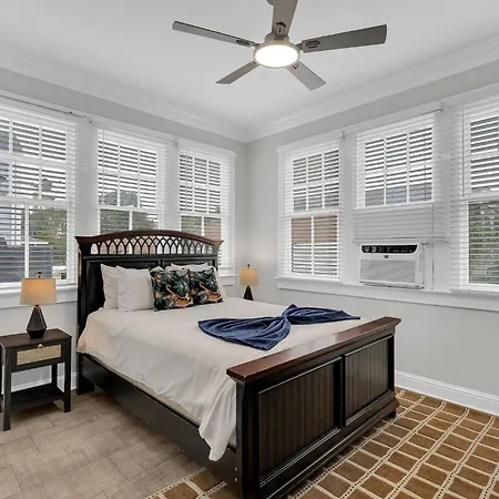 Historic Uptown W Gated Parking * New Orleans