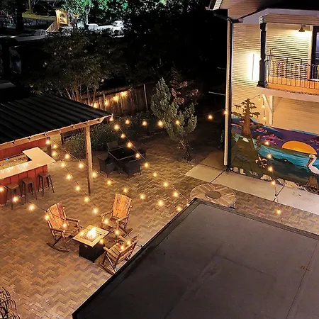 Hotel Mid-city Muse W Pool -spacious 5br Minutes To Fq *