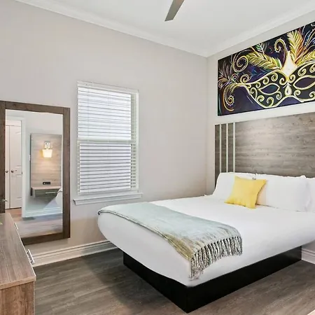 Holiday home Stylish Uniquely Designed Near French Quarter