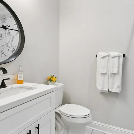 Gorgeous Brand New 5br With Parking! * New Orleans