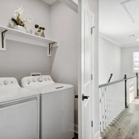Huge 5min From Fq! 5br, Outdoor Seating! New Orleans