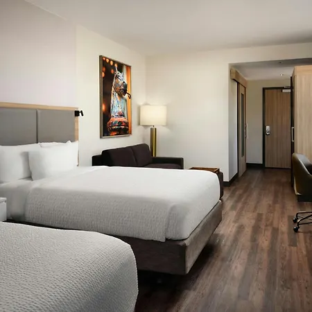 Springhill By Marriott Downtown/canal Street 4*