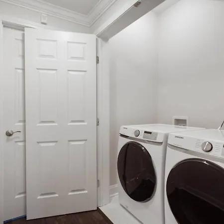 Vibrant 5br Close To Street Car * New Orleans