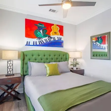 Holiday home Breathtaking Spacious Art Filled 5br Near Fq New Orleans