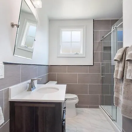 Lux Concierge Serviced Near French Quarter New Orleans