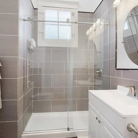 Classic Concierge Serviced House Near French Quarter * New Orleans