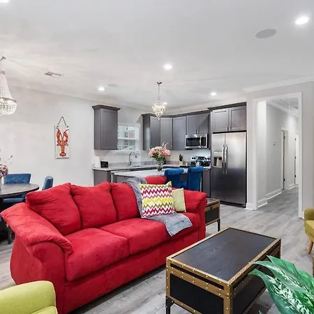 Holiday home Colorful 5 Bedroom Near Superdome New Orleans
