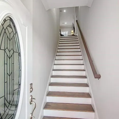 Colorful 5 Bedroom Near Superdome * New Orleans
