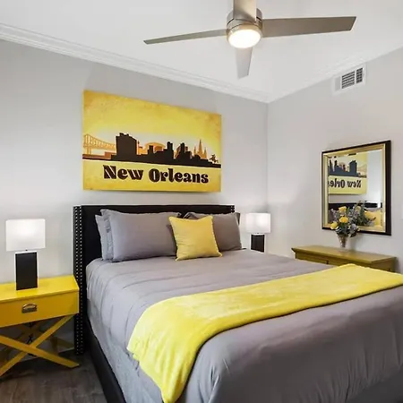 Holiday home Chic 5 Bedroom Near French Quarter