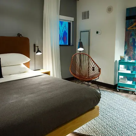 Moxy Downtown/french Quarter Area 3* New Orleans