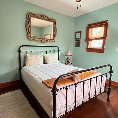 Josephine Apartment New Orleans