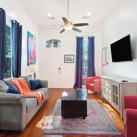 Classic And Charming 3br In Treme * New Orleans