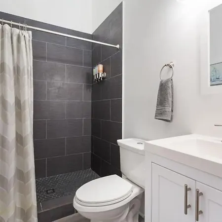 Freshly Renovated Near The French Quarter New Orleans