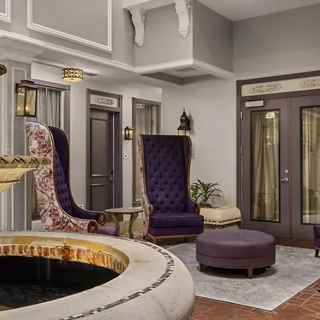 Club Wyndham La Belle Maison Resort New Orleans