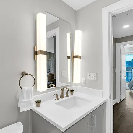 Pool & Gym Retreat Steps From Crescent Park * New Orleans