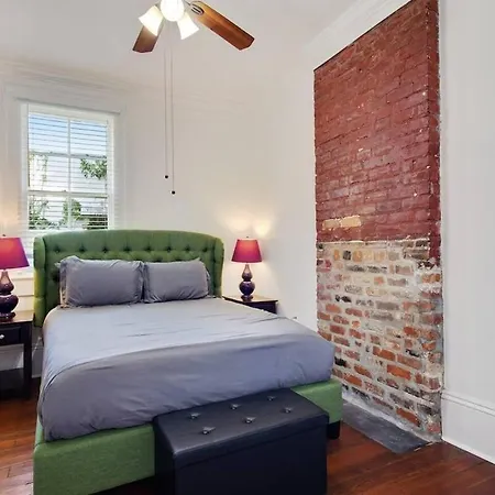 Easy Living Near Fq And The Fairgrounds New Orleans