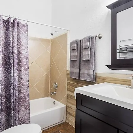 Perfect Getaway In Nola New Orleans