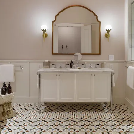 Hotel Maison Metier 5*
