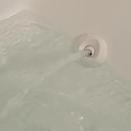 Beautiful With Jazucci Tub Holiday home